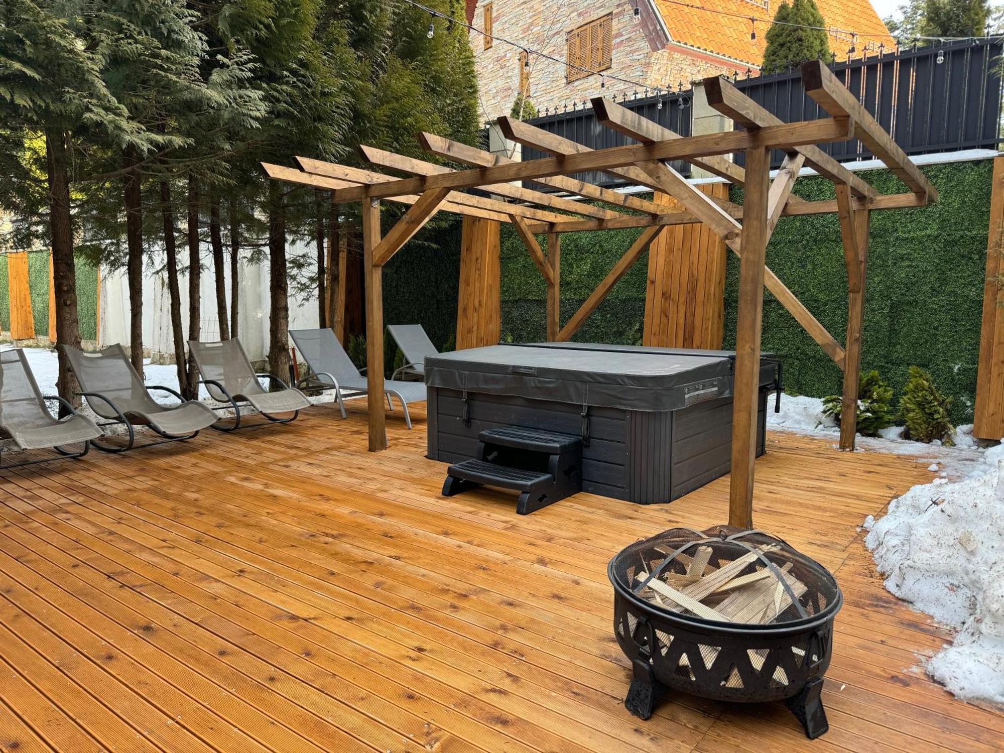 Villa Adis With Hot Pool & Jacuzzi By Bookvillabg Boroveț Exterior foto